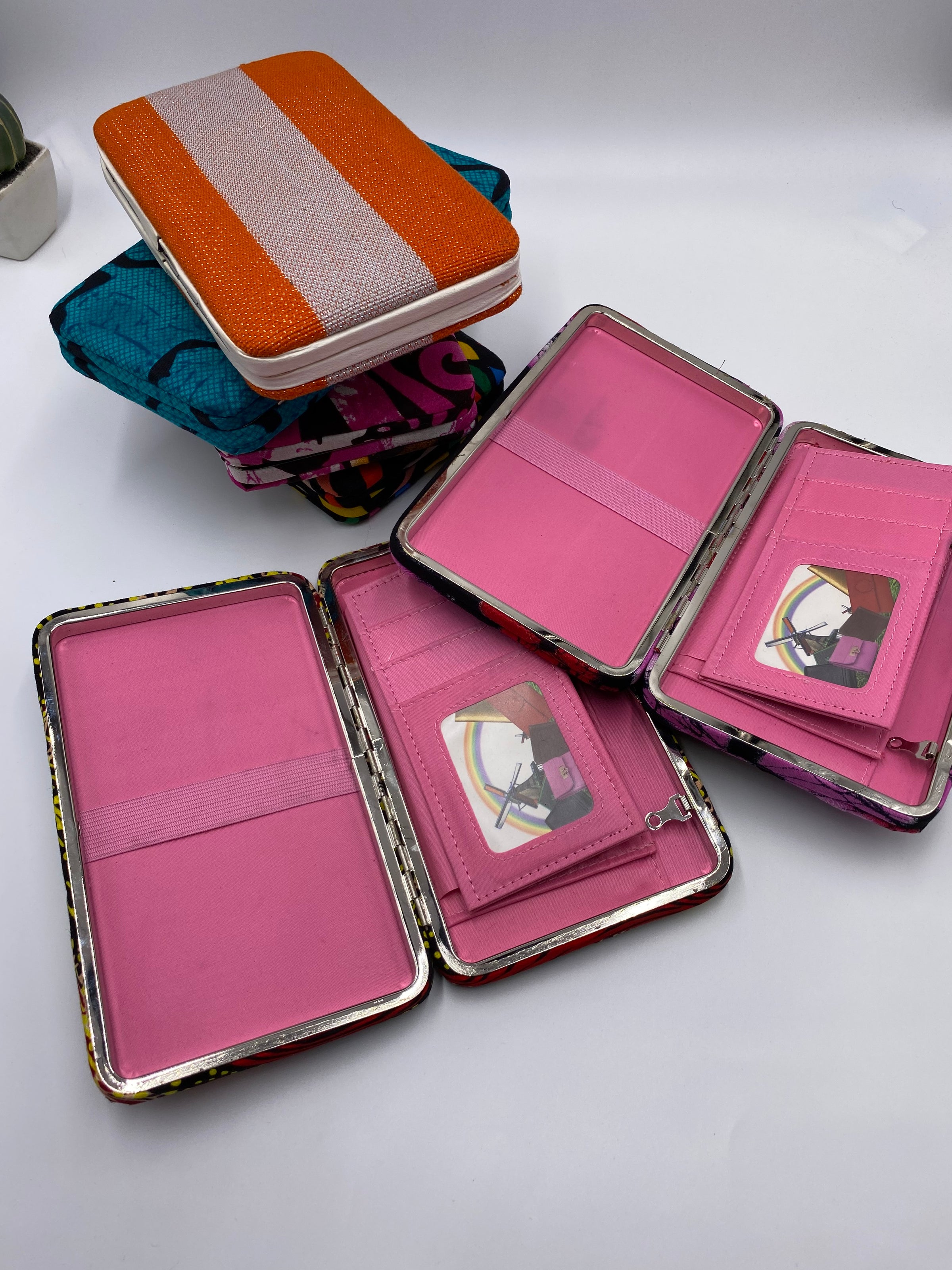 Regina wallet