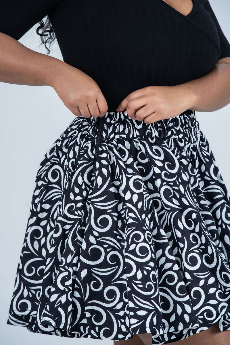 Jayden Ankara High Waisted Flare Short | Black and White African Print