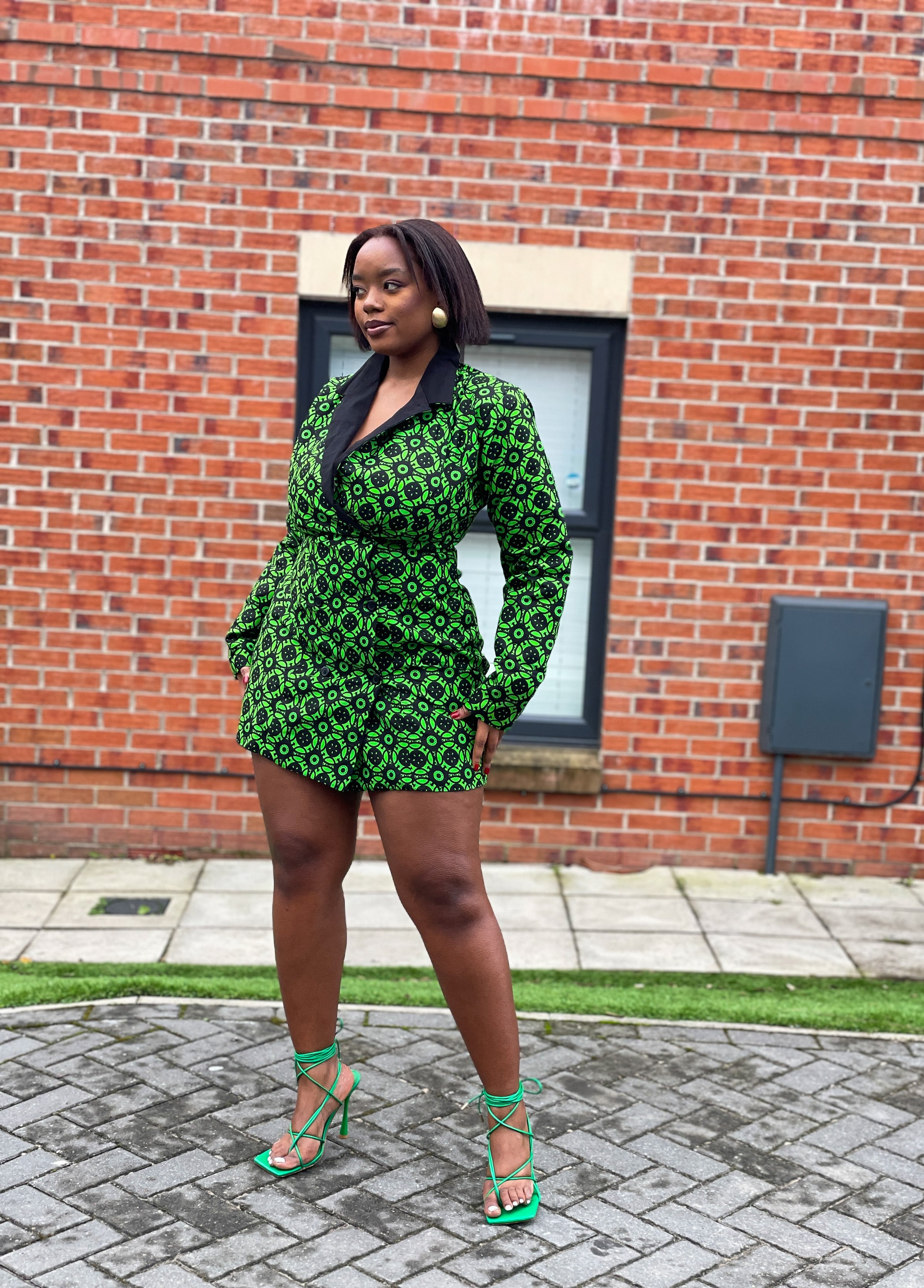mini jacket dress House OF CB Georgia Oversized-Shoulder Stretch-Woven Blazer Dress