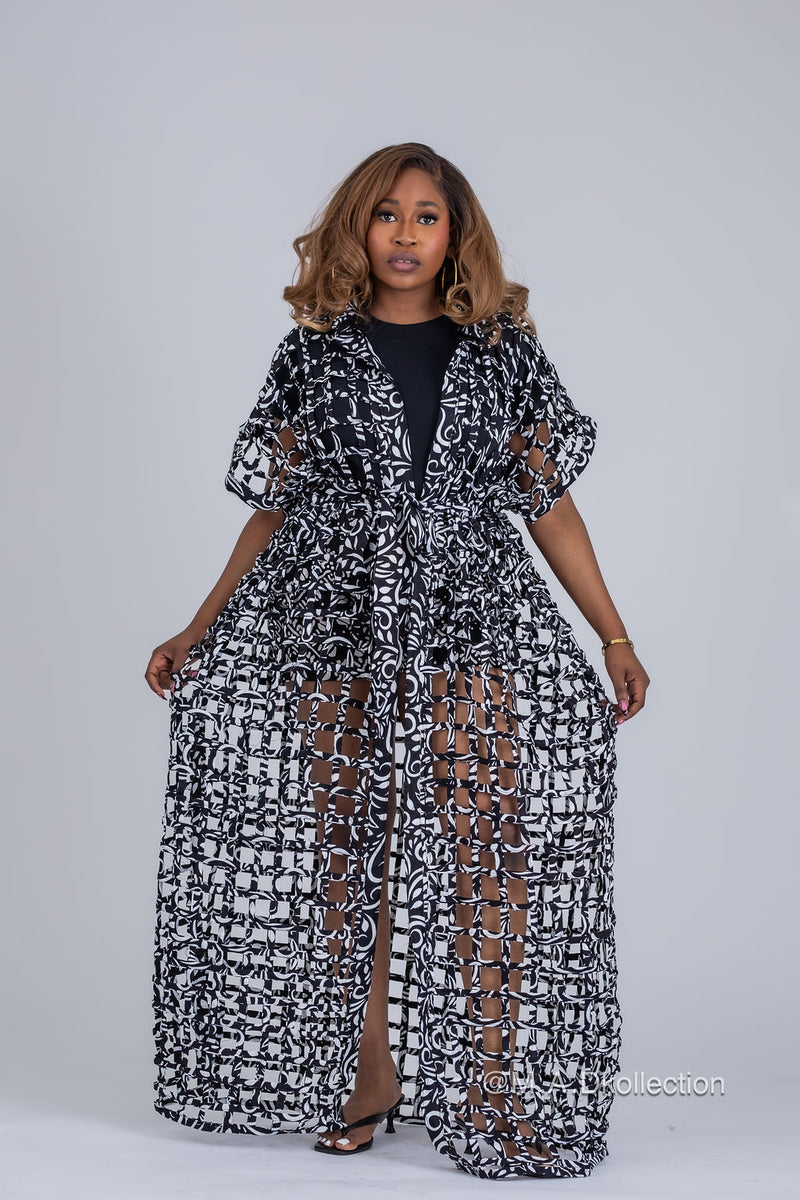 Kenzie Kimono  | White and Black Print